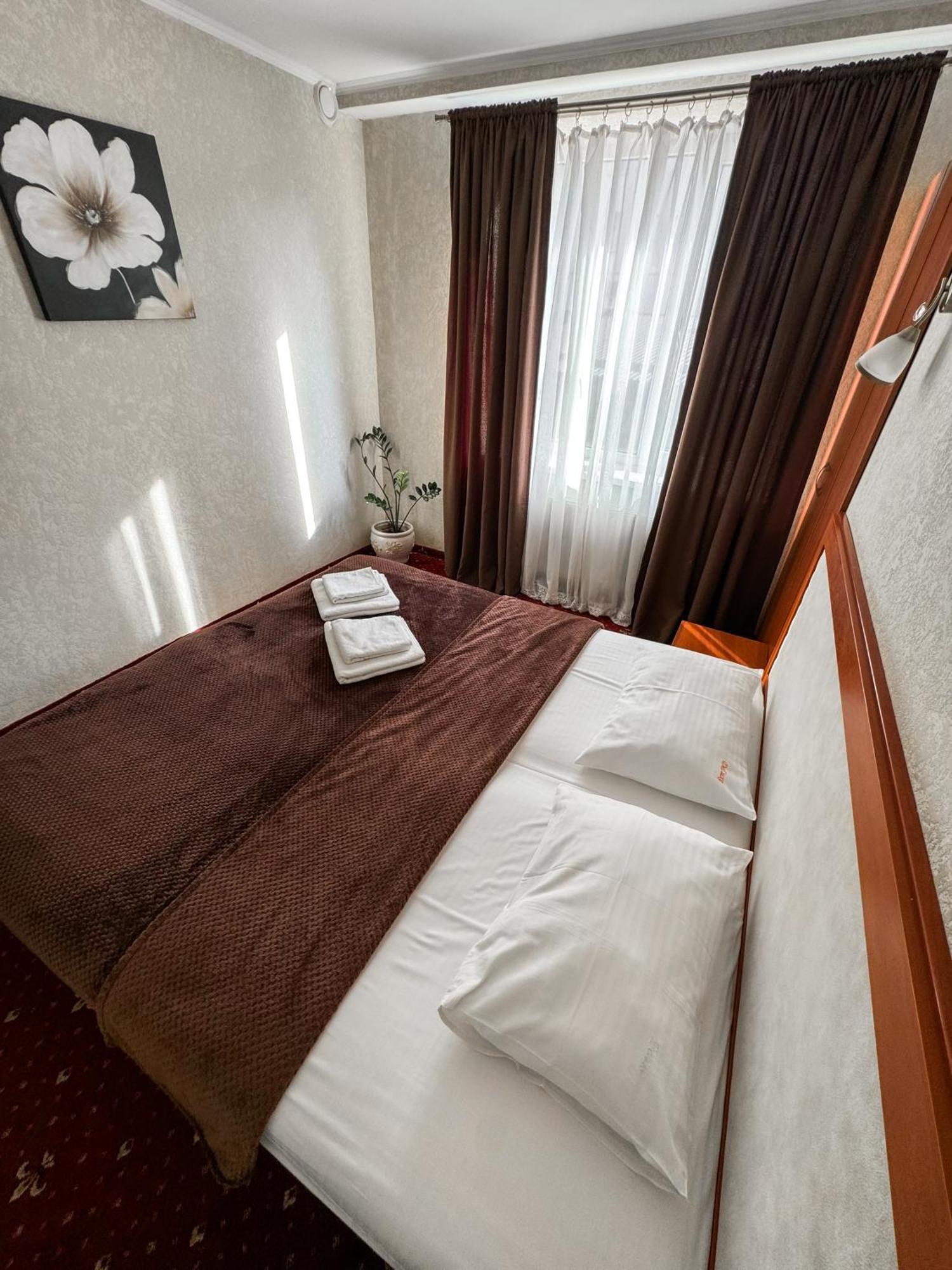 Apartments Deluxe Iwano-Frankiwsk Exterior foto
