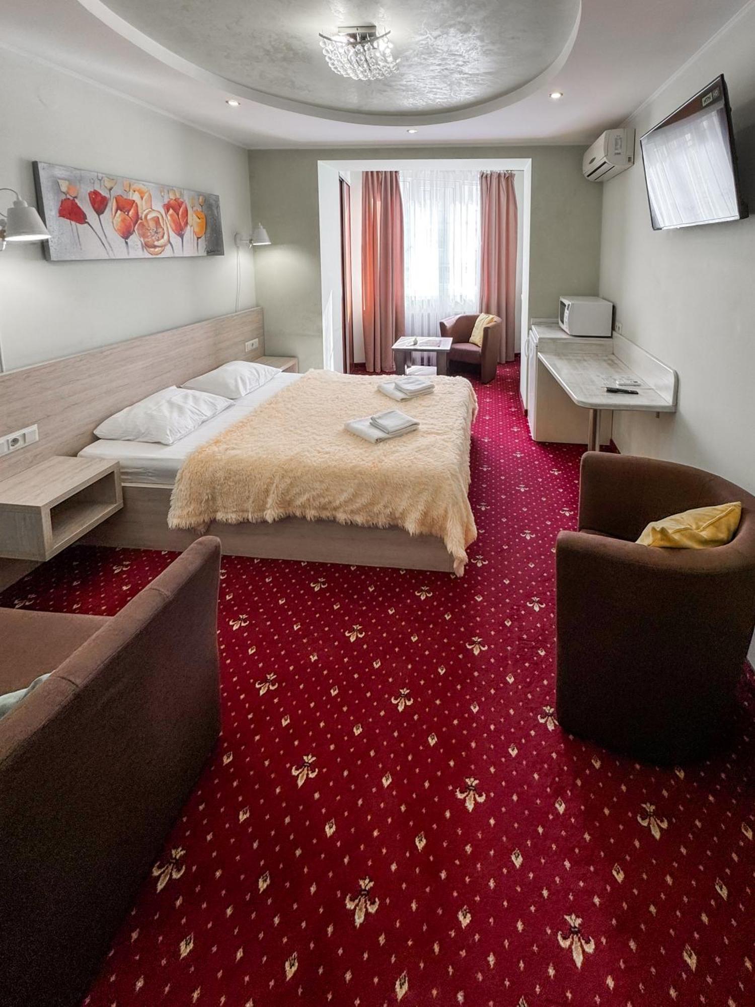 Apartments Deluxe Iwano-Frankiwsk Exterior foto