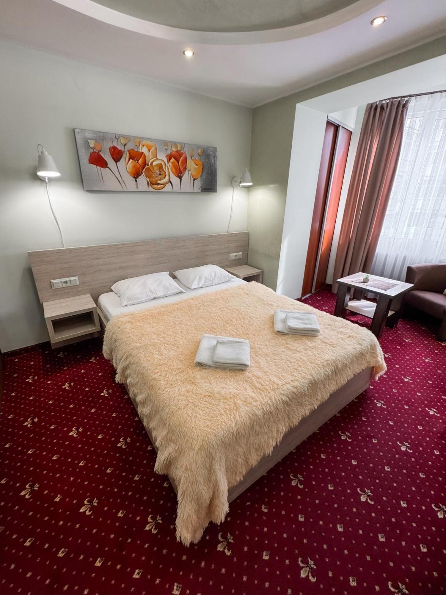Apartments Deluxe Iwano-Frankiwsk Exterior foto